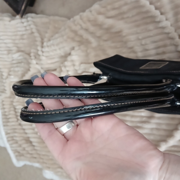 Purse - Picture 2 of 4